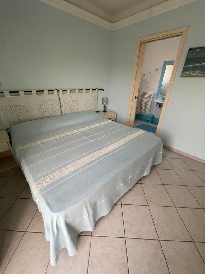 B&B Le Farfalle Palau Ngoại thất bức ảnh