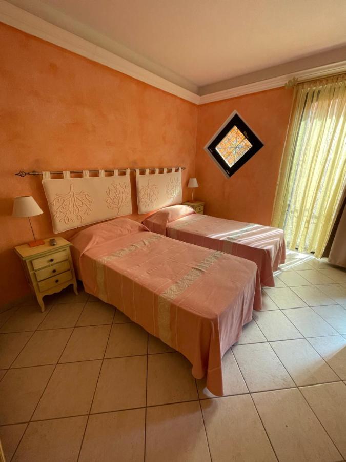 B&B Le Farfalle Palau Ngoại thất bức ảnh