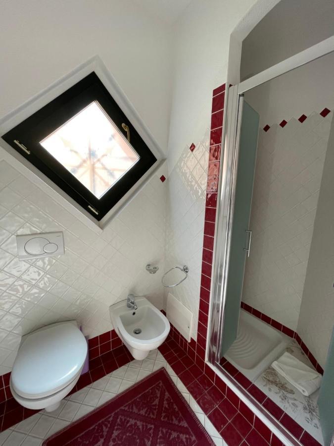 B&B Le Farfalle Palau Ngoại thất bức ảnh