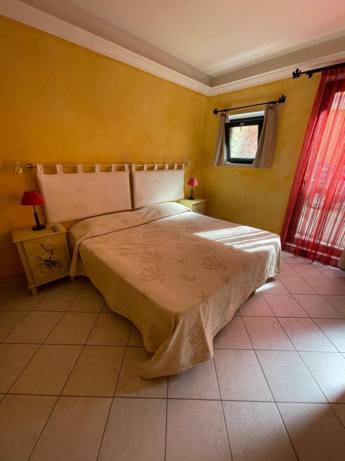B&B Le Farfalle Palau Ngoại thất bức ảnh