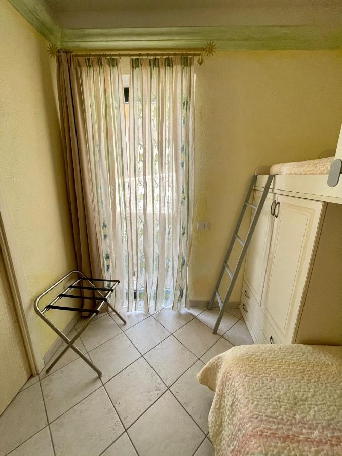 B&B Le Farfalle Palau Ngoại thất bức ảnh