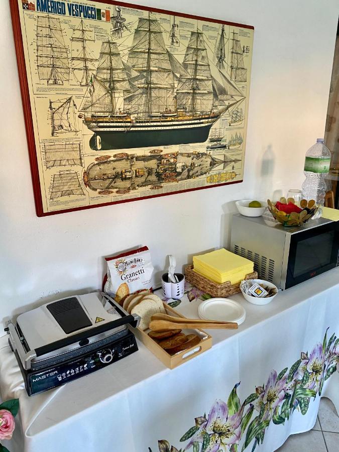B&B Le Farfalle Palau Ngoại thất bức ảnh