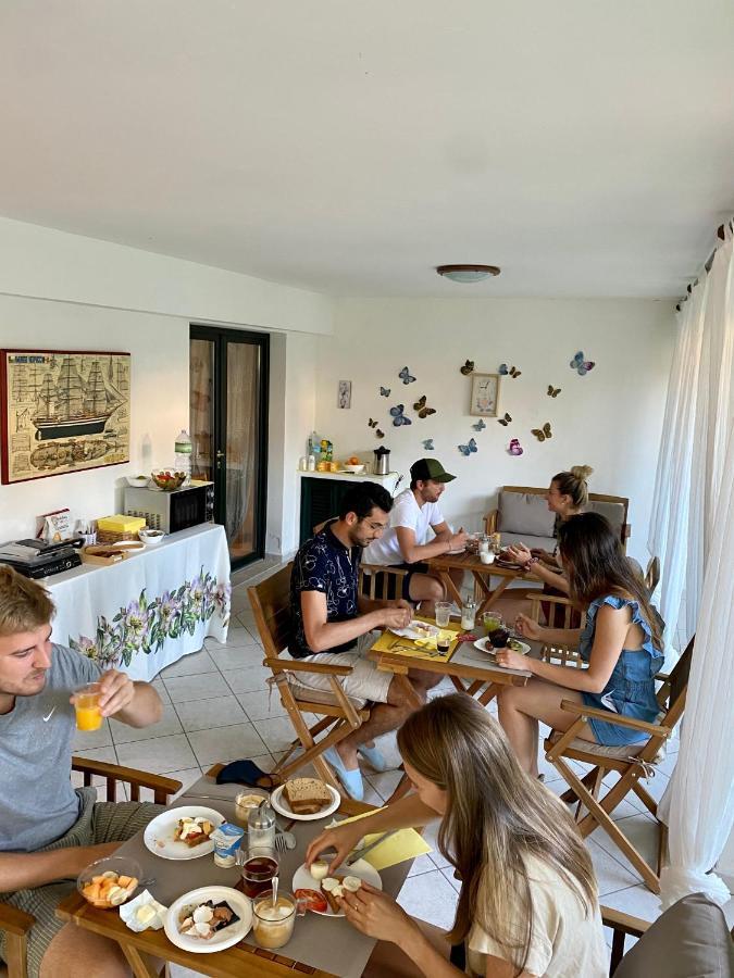 B&B Le Farfalle Palau Ngoại thất bức ảnh